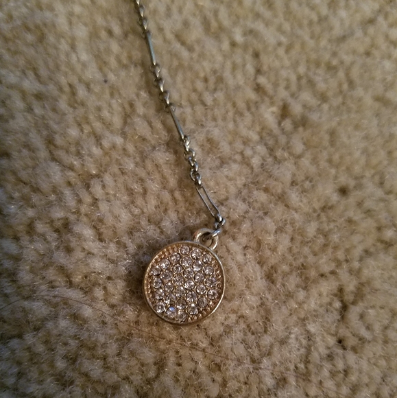 Adjustable Gold Tone Dangle Choker - Picture 4 of 8